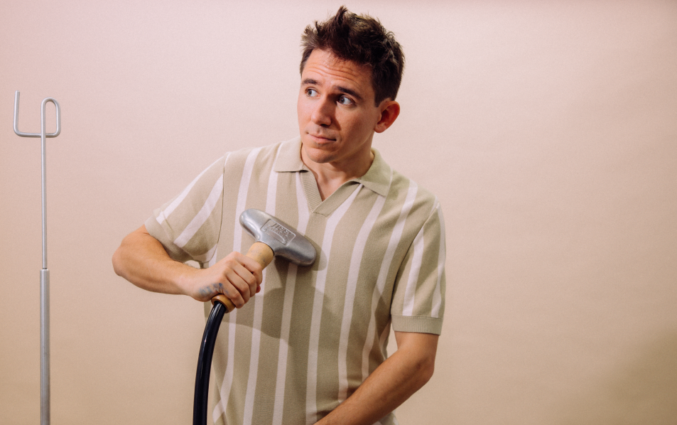 Nateland Comedian Bio Background Photo